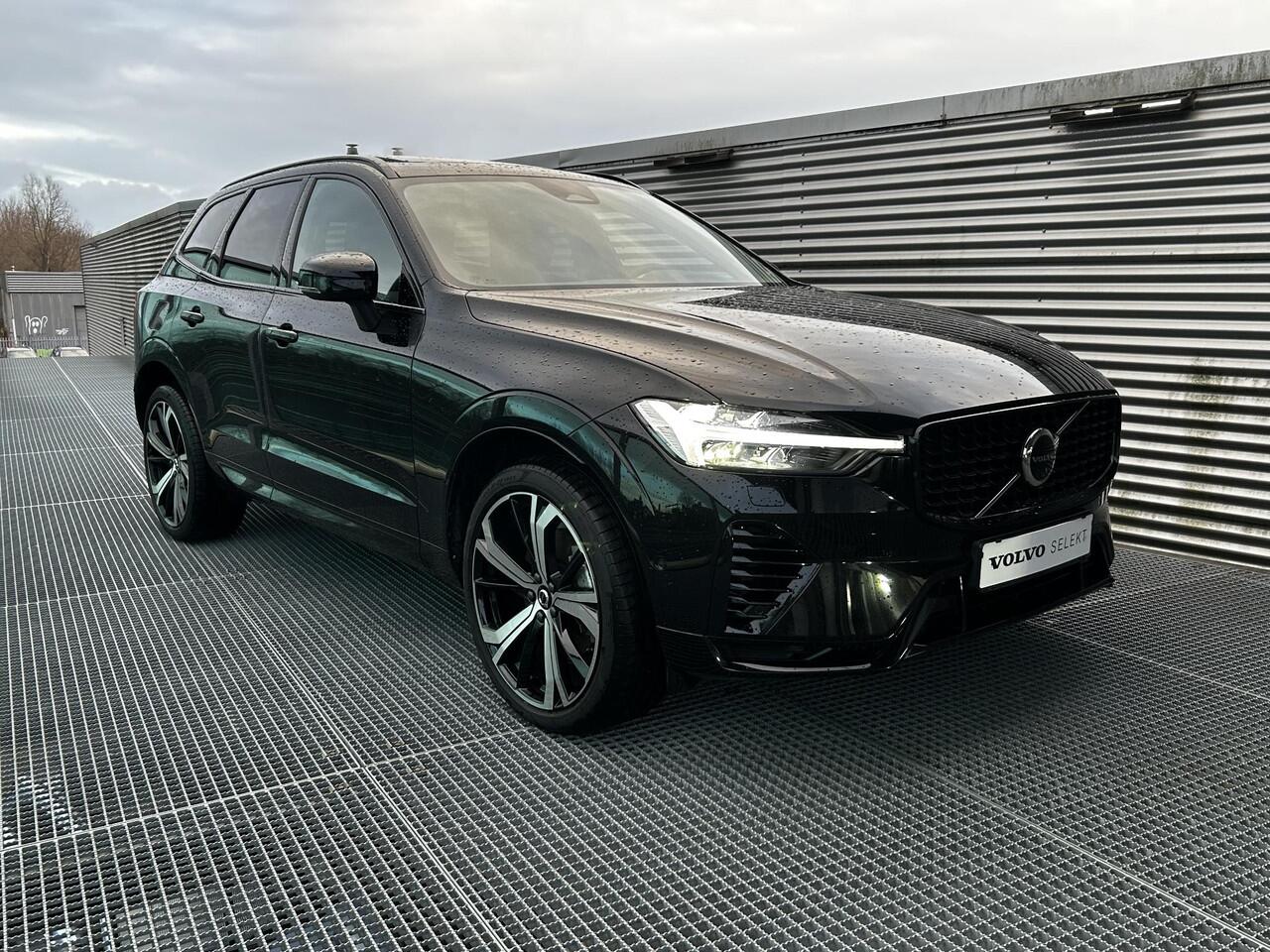 Volvo XC60 Plus T6 AWD Panoramadak, Electr. verstelbare stoelen, Verwarmde stoelen + stuurwiel, Harman-Kardon premium audio, 21 inch lichtmetalen velgen, Trekhaak semi electrisch