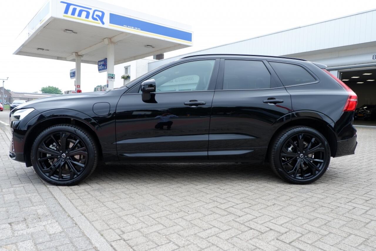 Volvo XC60 2.0 T6 AWD Plug in Hybrid 350PK Plus Black Edition Long Range