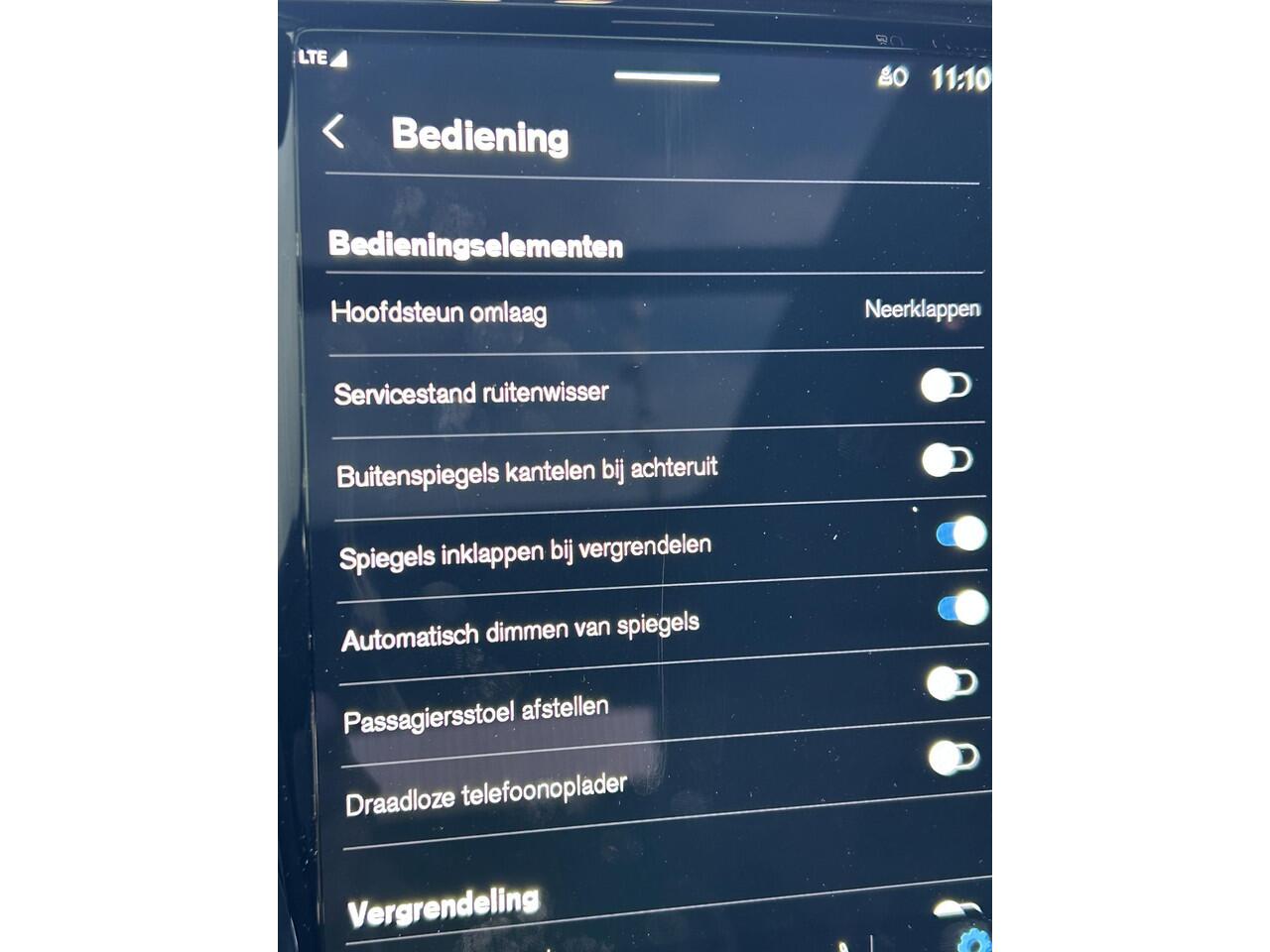 Volvo XC60 2.0 T6 Plug-in hybrid AWD Ultimate Black Edition / Harman Kardon / 360 Camera / 21 Inch / Getint glas /