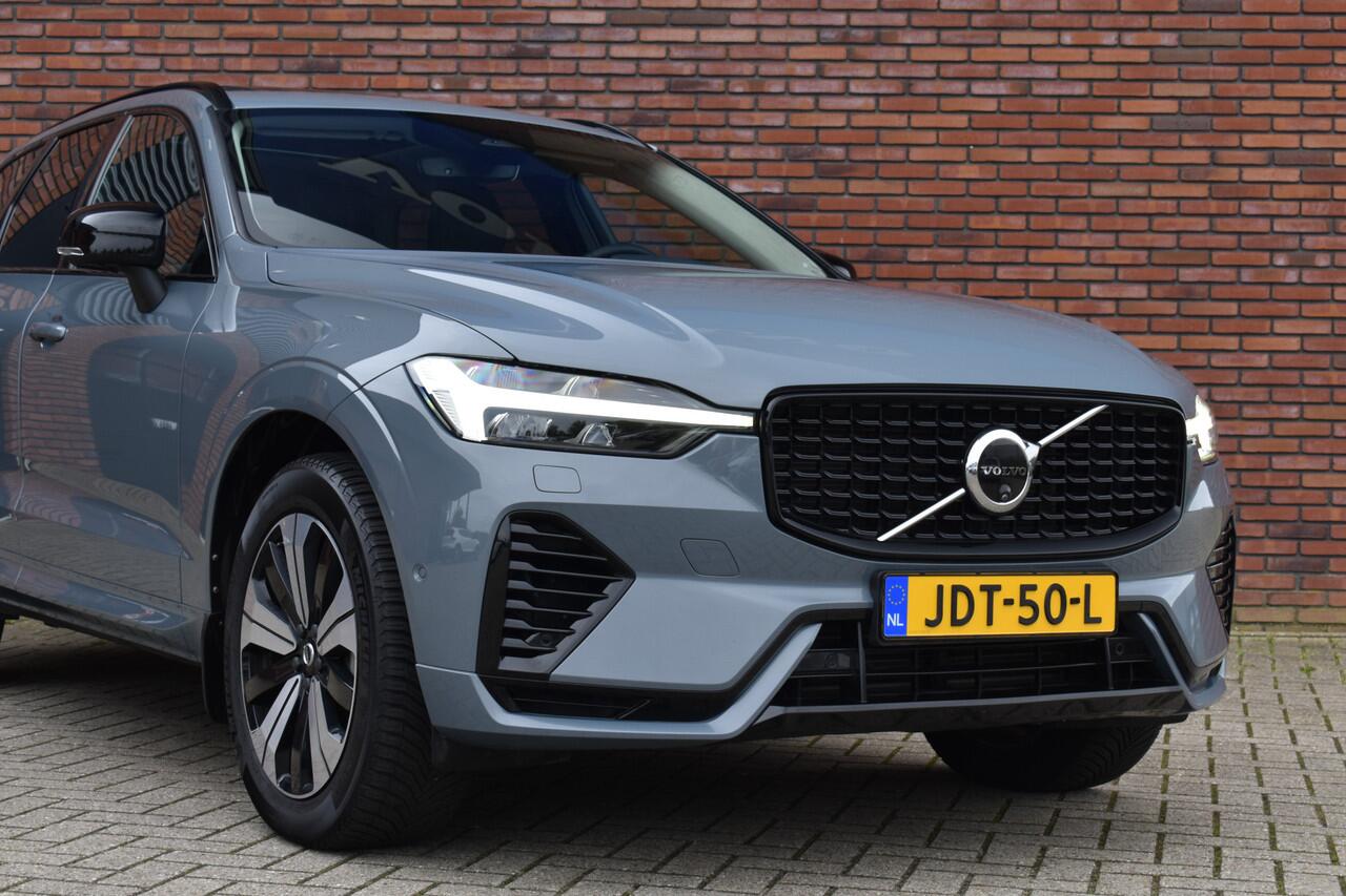 Volvo XC60 T6 350PK Plug-in hybrid AWD Plus Dark | Trekhaak | Harman/Kardon |
