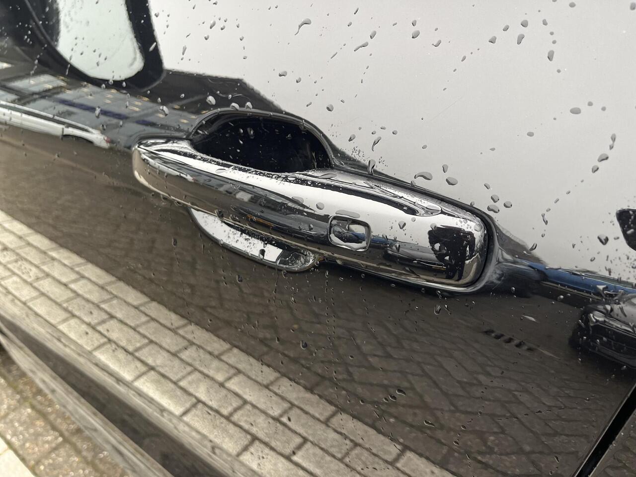 Volvo XC60 T6 Plug-in hybrid AWD Ultra Dark | Harman Kardon | Panoramadak | Trekhaak |