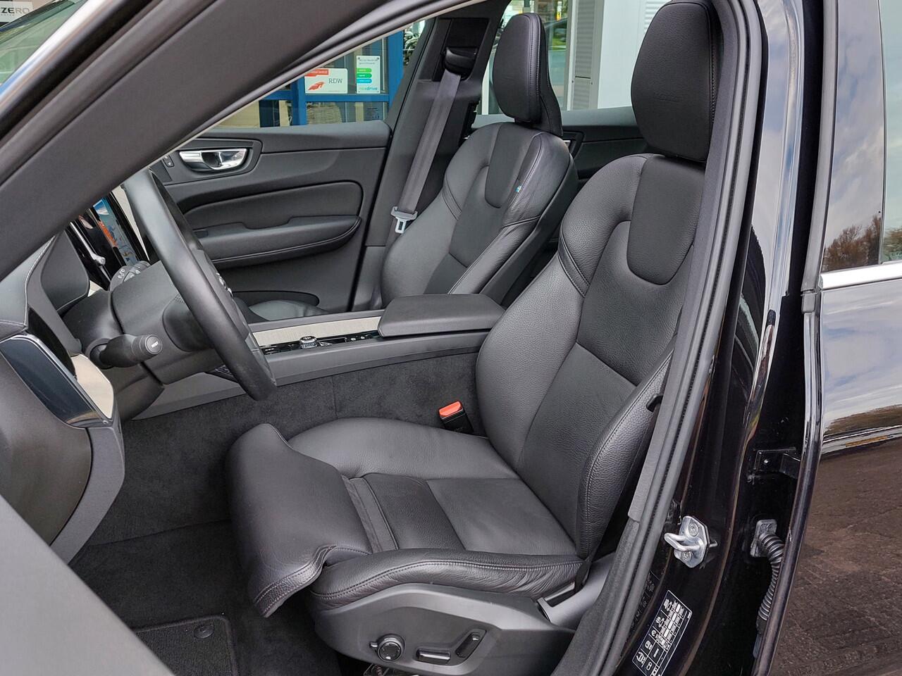 Volvo XC60 2.0 B4 197pk Automaat AWD Inscription | Navi | Apple Carplay+Android Auto | Clima | Adap.Cruise | Leder+Elek.Verstel.Memo | Panoramadak | Dodehoek+Rijstrooksensor | Pdc V+A+Camera | 19''lm