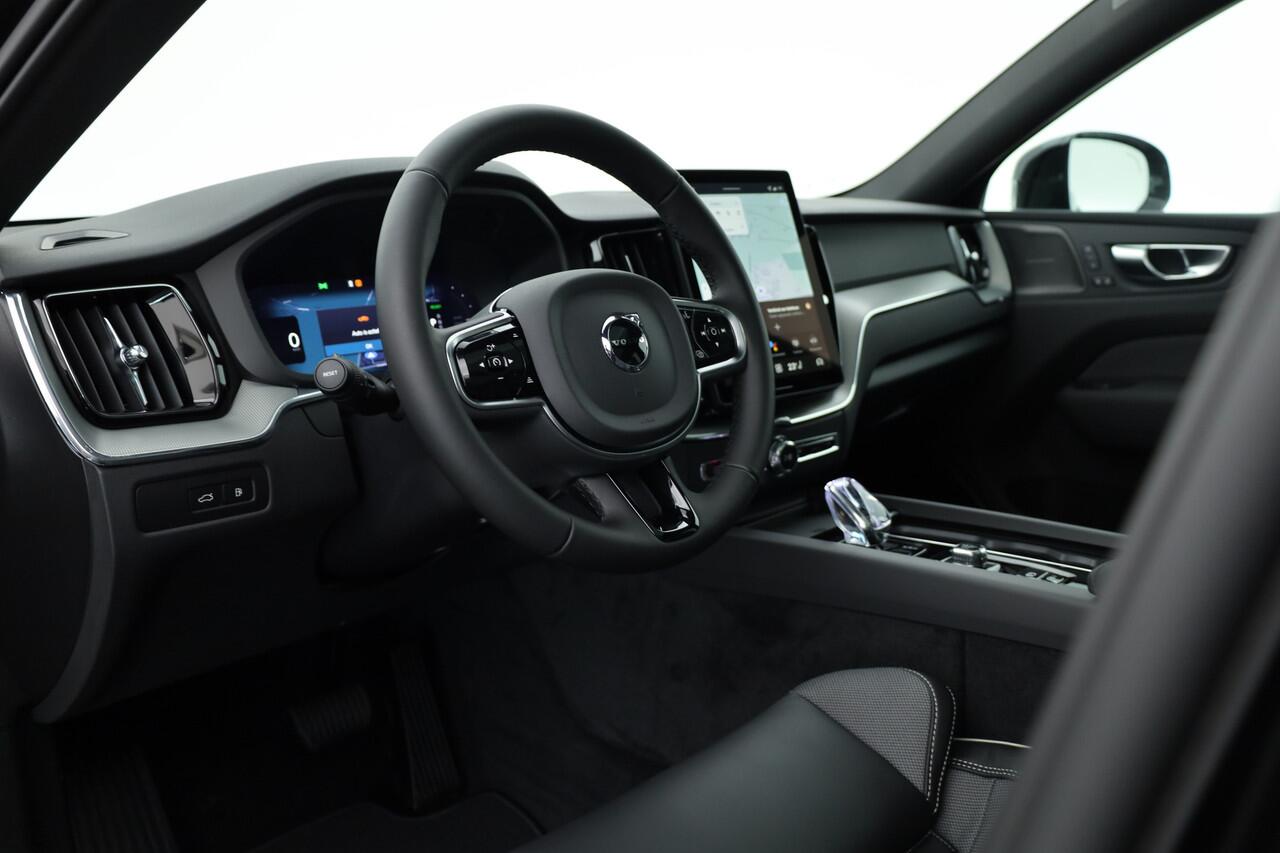 Volvo XC60 2.0 T6 Plug-in hybrid AWD Plus Black Edition | Pano | 360Cam | Stoel- Stuurverw. | Memory | Harman Kardon | CarPlay | 21''