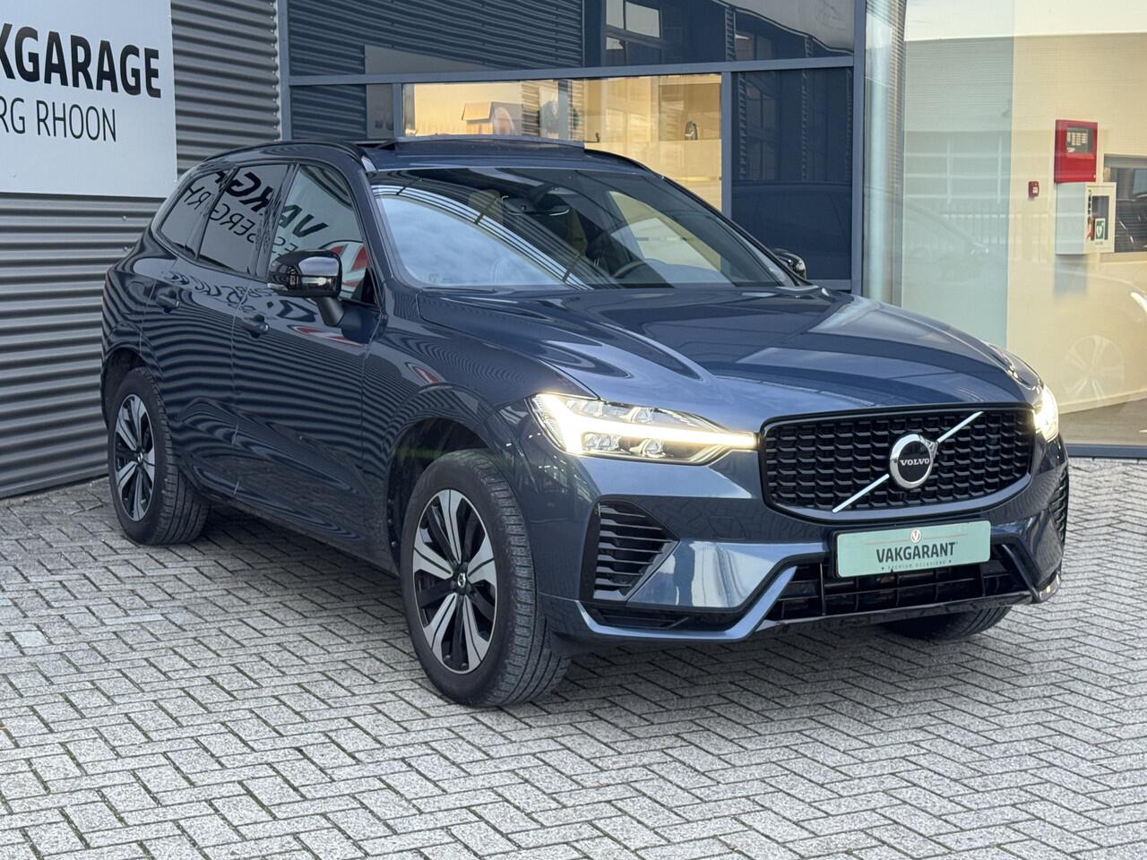 Volvo XC60 2.0 T6 Plug-in hybrid AWD Plus Dark R-Design LONG RANGE SCHUIFDAK,H/K
