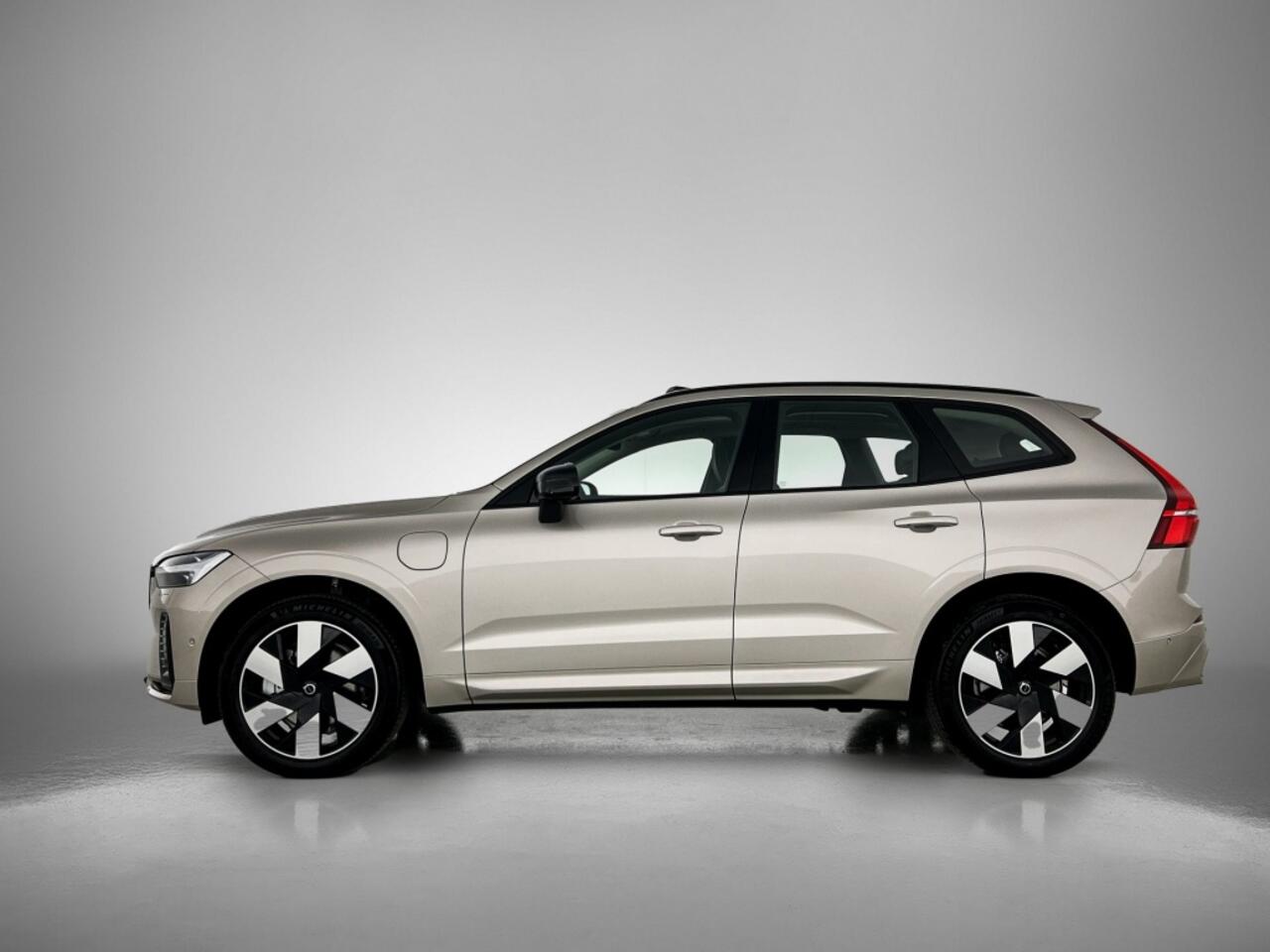Volvo XC60 T6 AWD Ultra Dark | 360 | Trekhaak