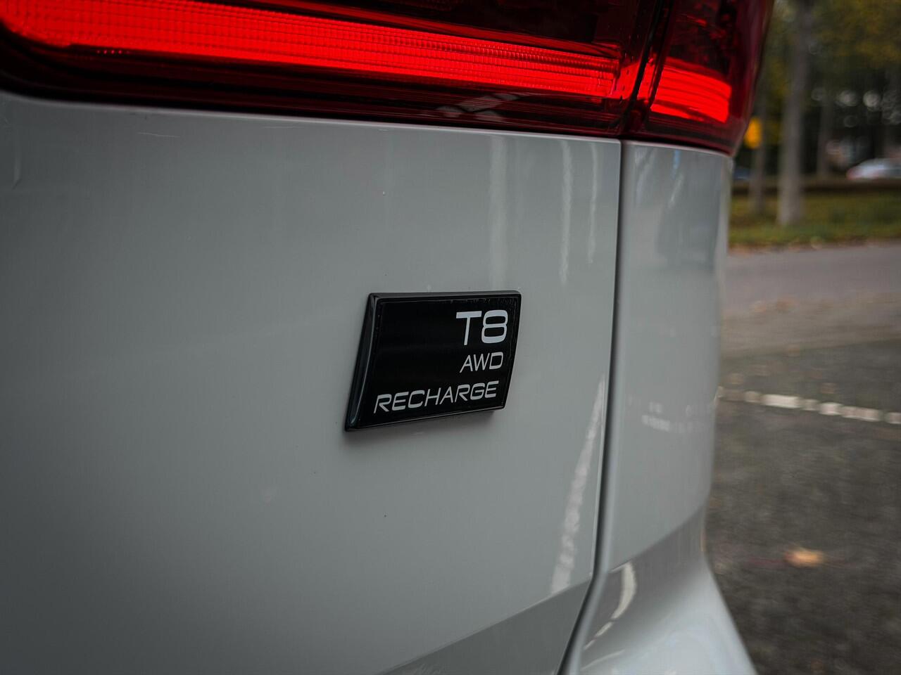 Volvo XC60 2.0 T8 Twin Engine AWD R-Design Panorama|Trekhaak
