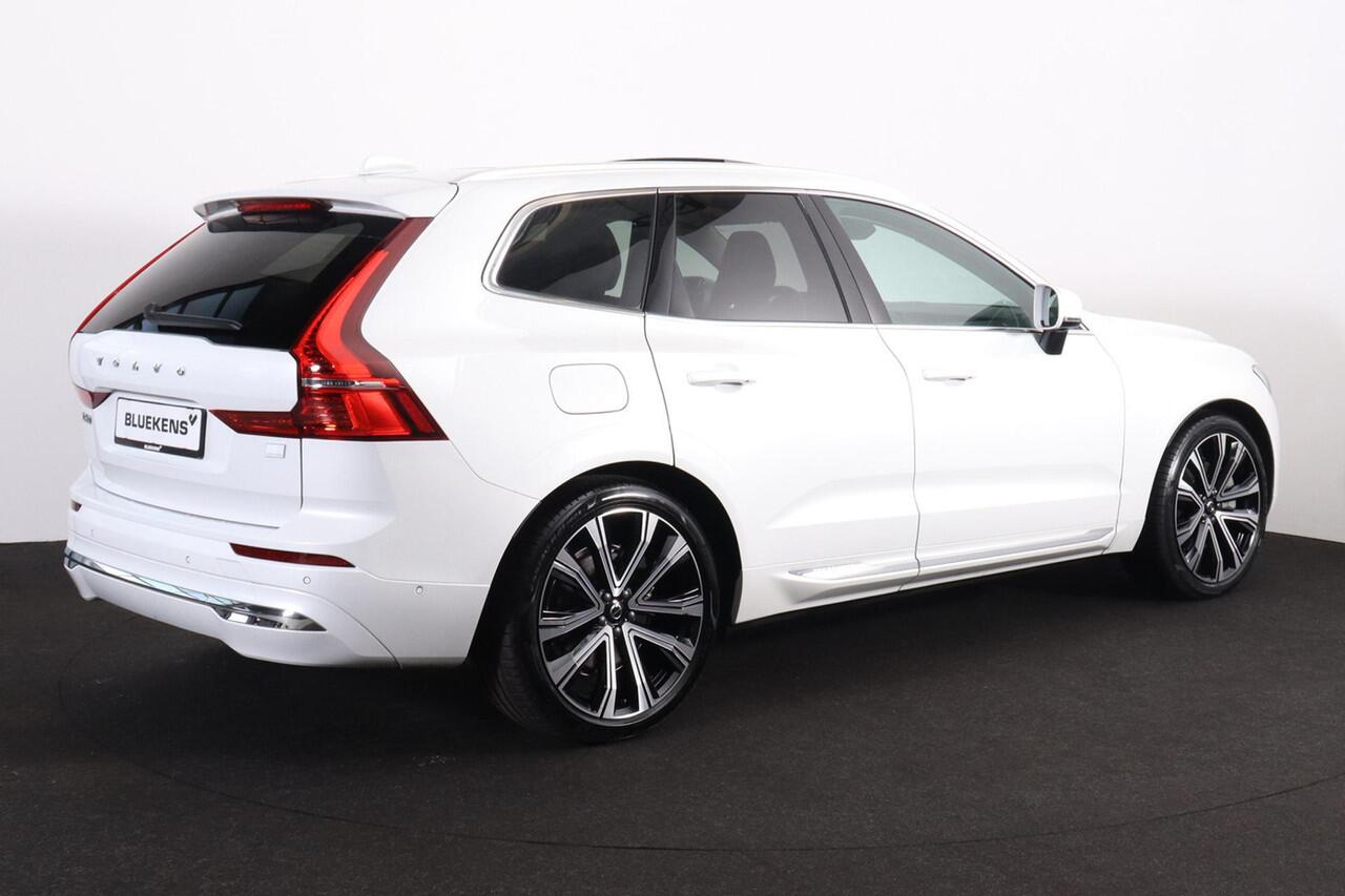 Volvo XC60 T8 Recharge AWD Plus Bright - Luchtvering - Panorama/schuifdak - IntelliSafe Assist & Surround - 360º Camera - Harman/Kardon audio - Adaptieve LED koplampen - Verwarmde voorstoelen, stuur & achterbank - Parkeersensoren voor & achter - Elektr. bedienb. voo