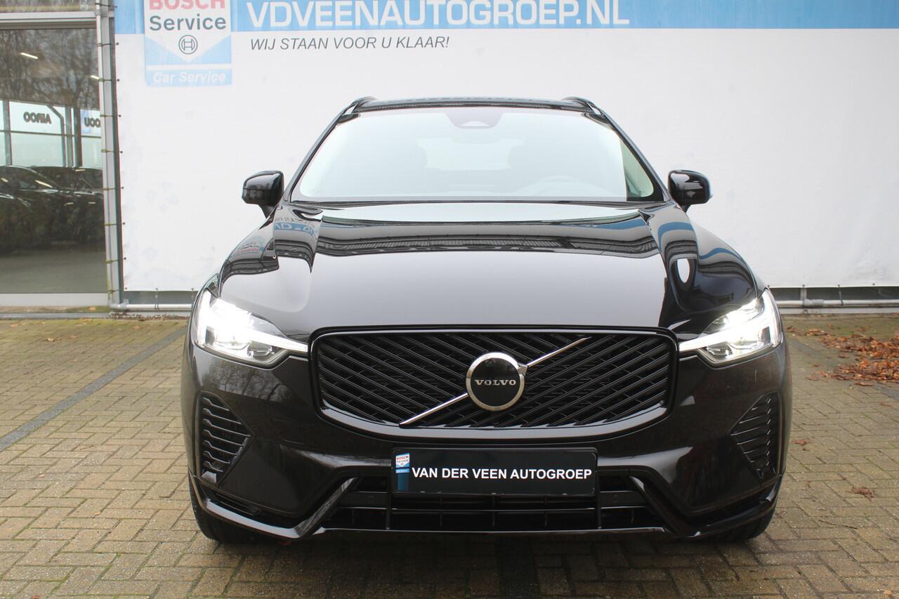 Volvo XC60 2.0 T6 Plug-in hybrid AWD Plus Dark | FACELIFT | Keyless entry/start | Achteruitrijcamera | Elektrische kofferbakklep | Memory stand stoelen | Adaptive cruise | Wegklapbare trekhaak | Apple CarPlay/Android Auto | Climate controle | Draadloze telefoonlader