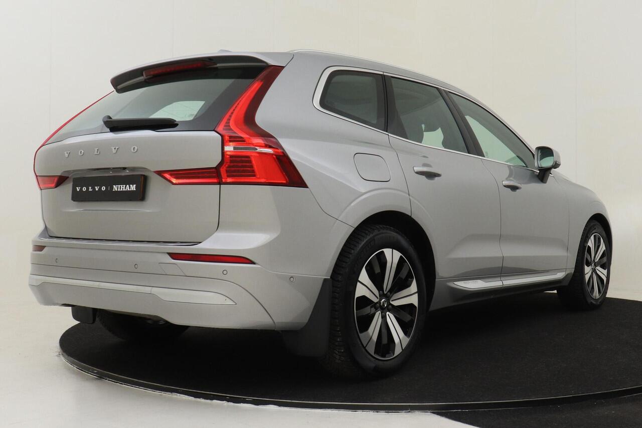 Volvo XC60 T6 PLUG-IN HYBRID AWD ULTIMATE BRIGHT -PANO.DAK|GEVENT.LEDER+MASSAGE|LUCHTVERING|TREKHAAK|360°CAM|HARMAN/KARDON