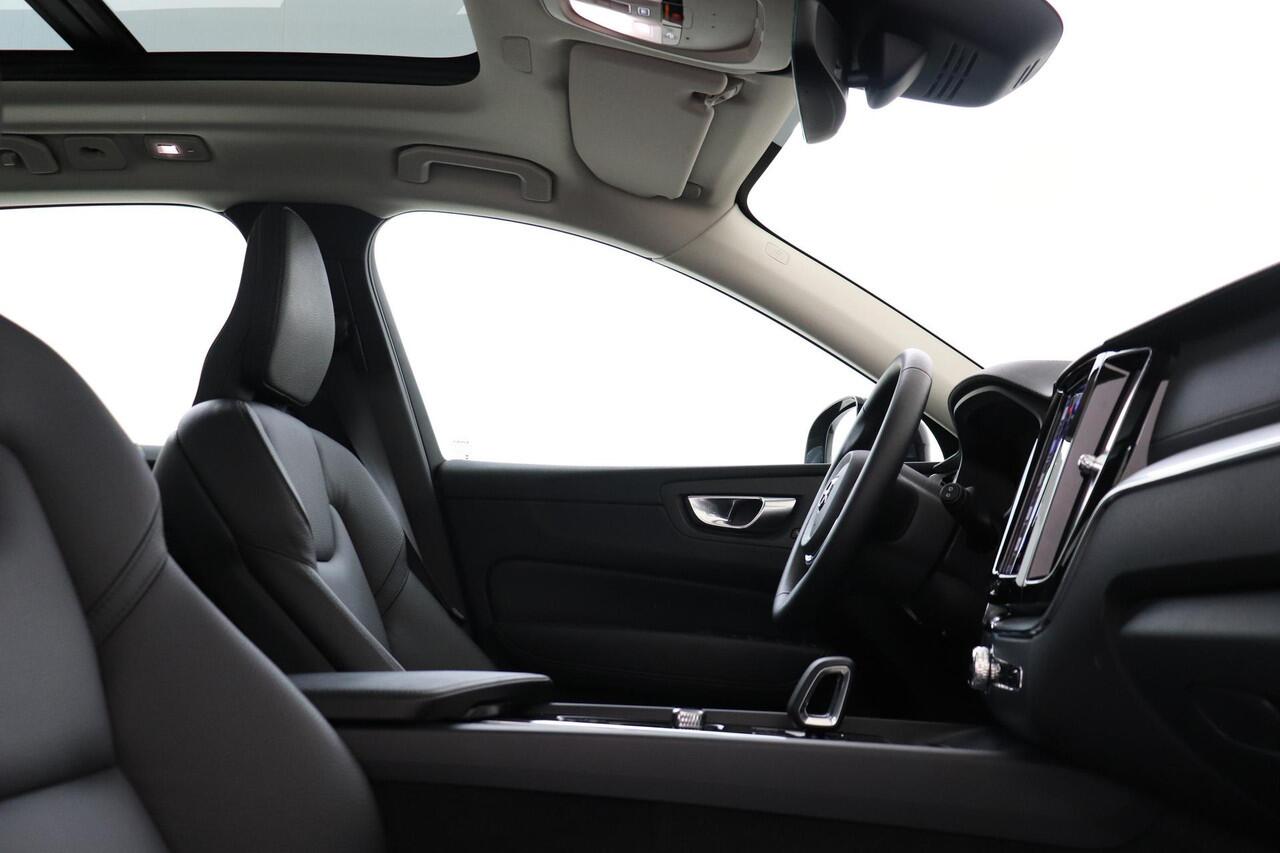 Volvo XC60 T6 PLUG-IN HYBRID AWD ULTRA DARK -PANO.DAK|HEAD-UP DISP.|360°CAM|TREKHAAK|HARMAN/KARDON