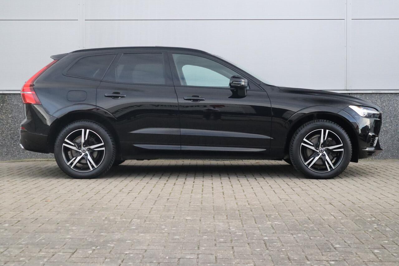 Volvo XC60 2.0 Recharge T6 AWD R-Design Panorama dak / Head-Up / Harman Kardon / 360 camera / Adaptieve cruise /