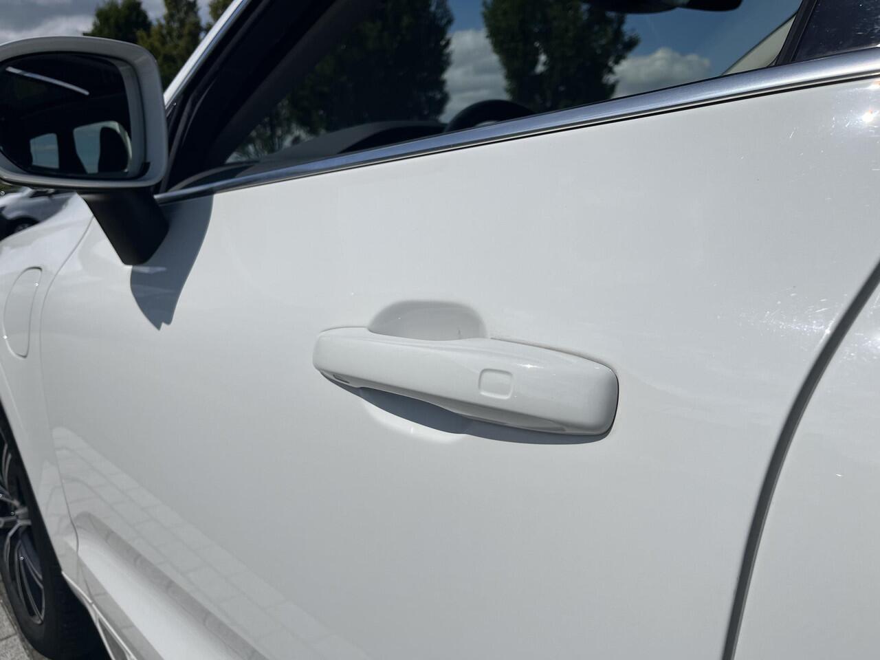 Volvo XC60 Recharge T6 AWD Inscription | Harman/Kardon | 360 Camera | Heads-up display | Memoryseats |