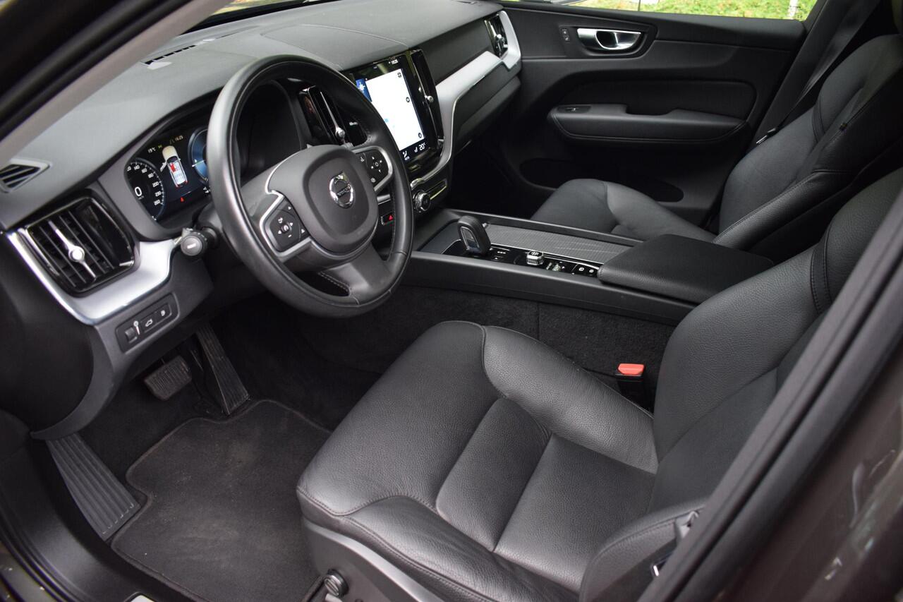 Volvo XC60 2.0 Recharge T6 AWD Inscription met Pano/Led/Leder