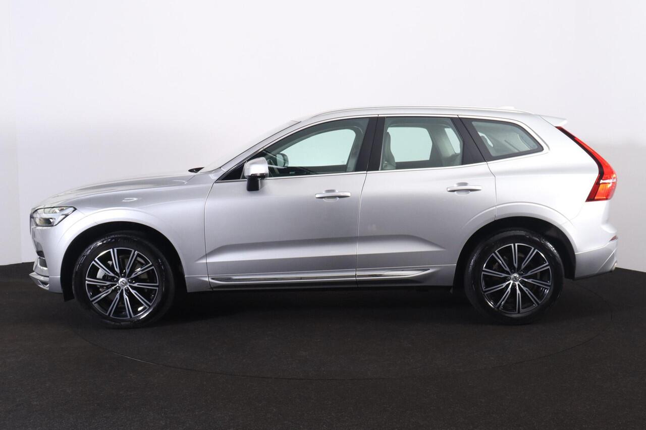 Volvo XC60 B5 Inscription - IntelliSafe Assist & Surround - Parkeercamera achter - Verwarmde voorstoelen & stuur - Parkeersensoren voor & achter - Elektr. bedienb. bestuurdersstoel met geheugen - High Performance audio - 19' LMV