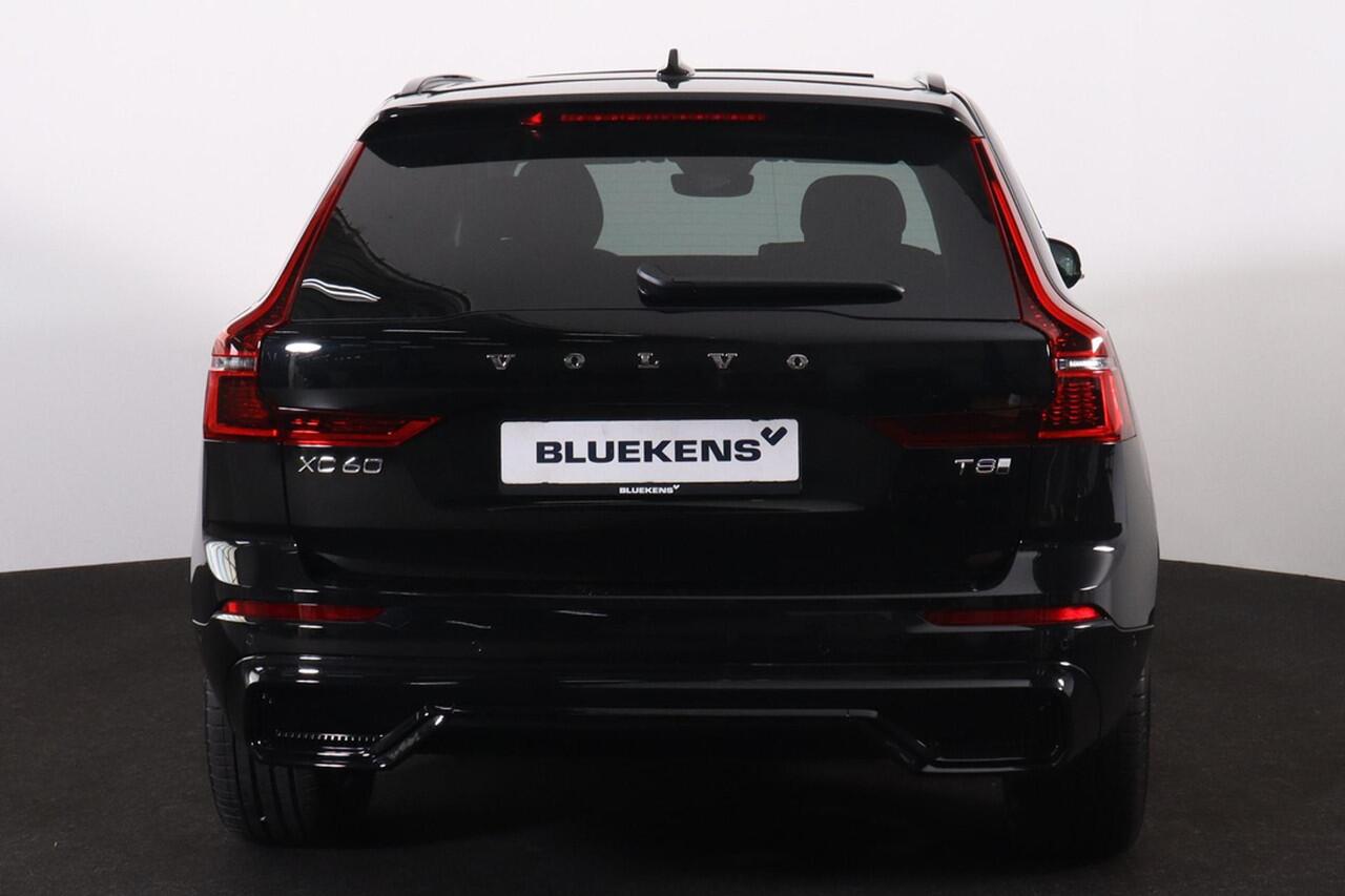 Volvo XC60 T8 Recharge AWD Ultra Dark - Panorama/schuifdak - IntelliSafe Assist & Surround - Massage&Ventilatie stoelen - 360º Camera - Harman/Kardon audio - Nappa leder - Adaptieve LED koplampen - Verwarmde voorstoelen, stuur & achterbank - Parkeersensoren voor & a