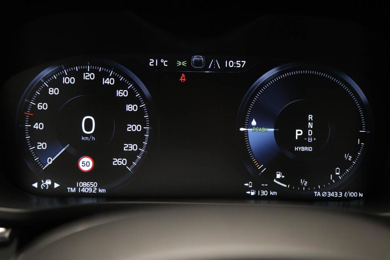 Volvo XC60 2.0 Recharge T6 AWD R-Design | PANORAMADAK | HEAD UP | 360 CAMERA | TREKHAAK | LIGHTNING / LOUNGE- PACK