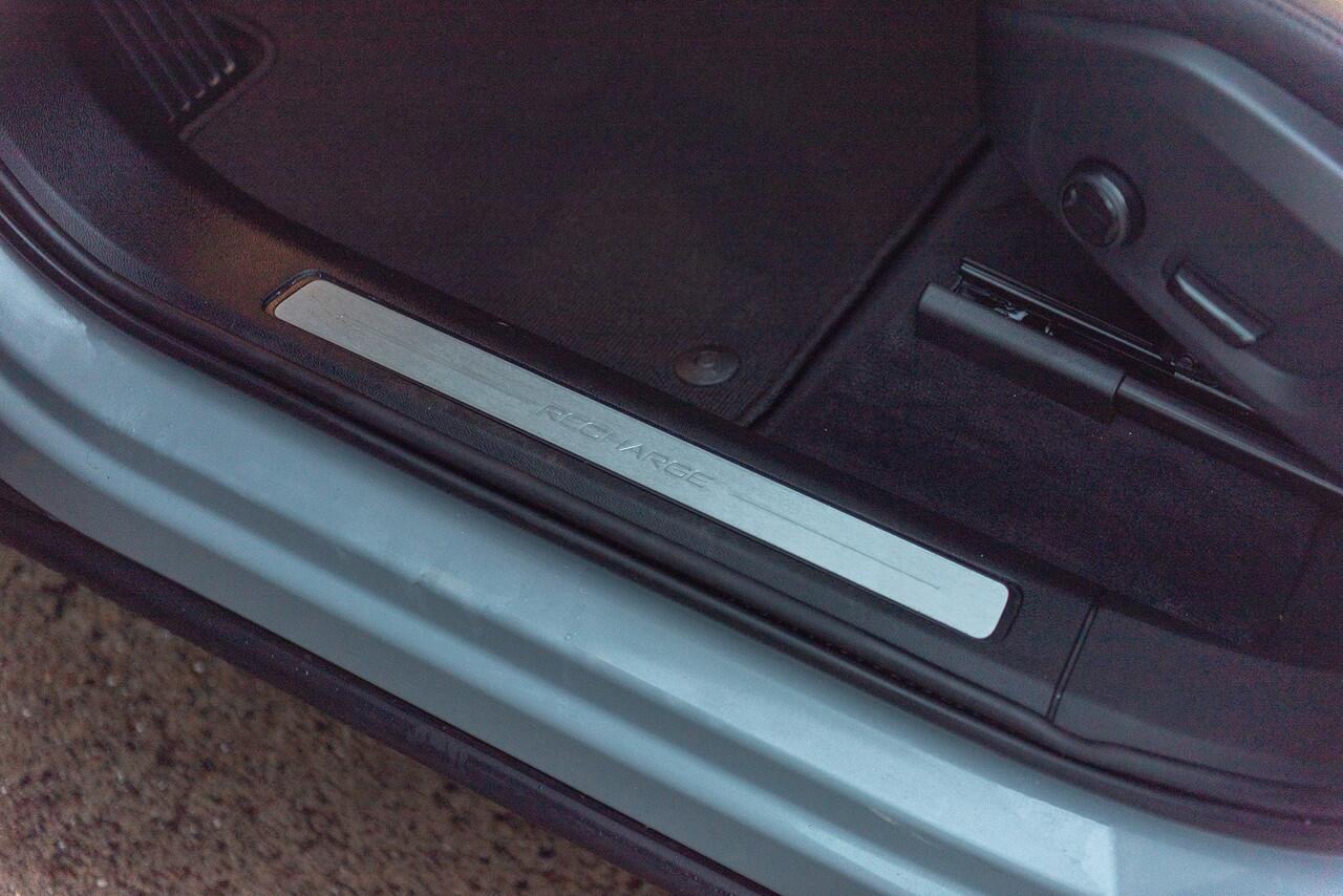 Volvo XC60 T6 Aut. LongRange Core Bright Leder Panoramadak 350pk