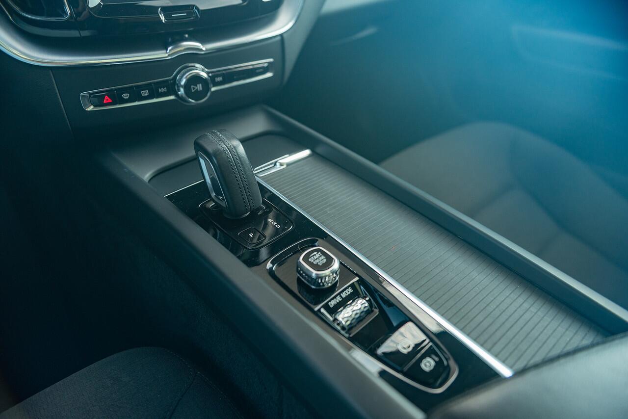 Volvo XC60 T6 Aut. Inscription Panoramadak Parkeercamera 340pk