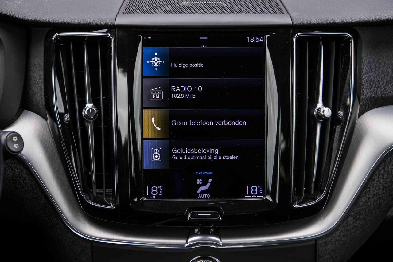 Volvo XC60 B4 Automaat Business Pro | Adaptive Cruise | Trekhaak | 360º Camera | Harman Kardon audio | 20" LM velgen | Full-LED