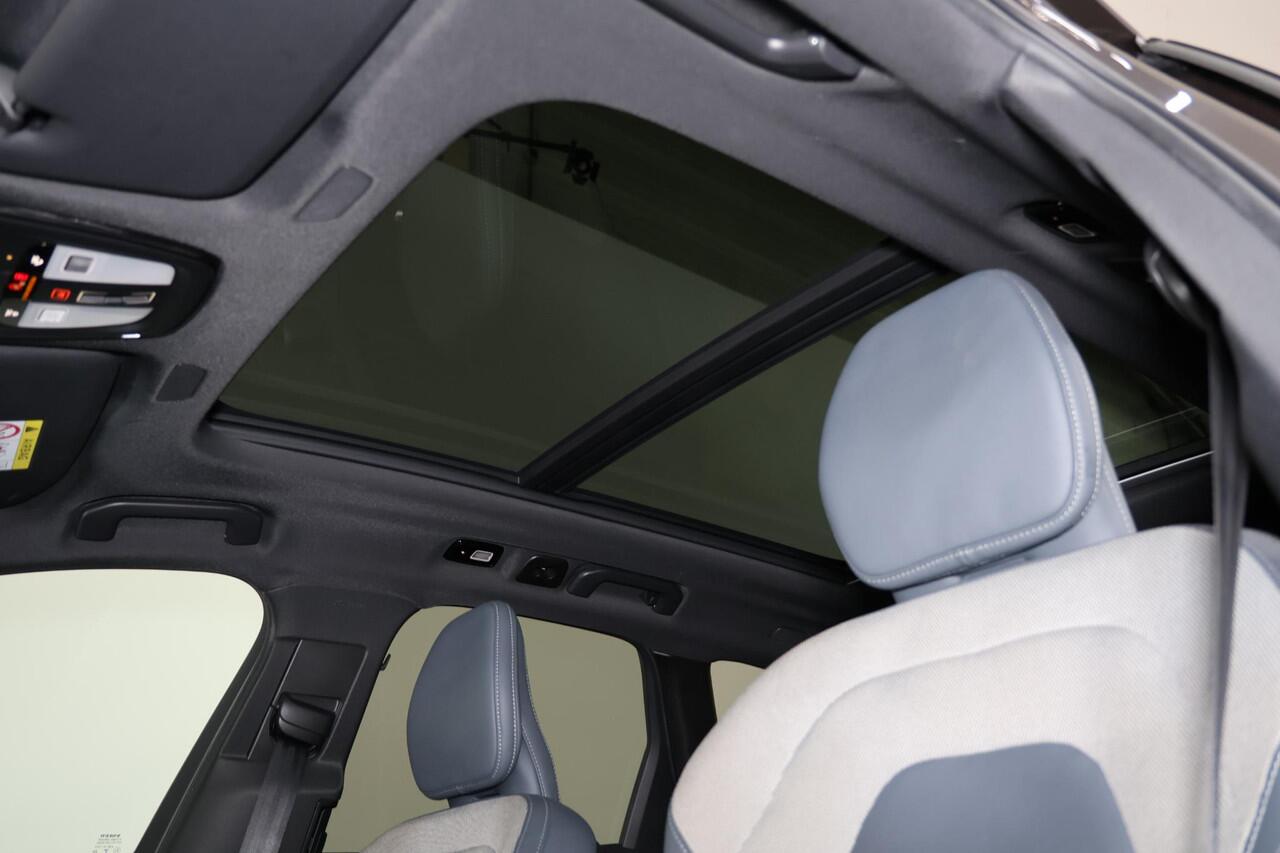 Volvo XC60 T6 Recharge AWD R-Design - Long Range - Panorama/schuifdak - IntelliSafe Assist - Harman/Kardon audio - Adaptieve LED koplampen - Parkeercamera achter - Verwarmde voorstoelen, stuur & achterbank - Parkeersensoren voor & achter - Nappa Leder - Elektr. bedi