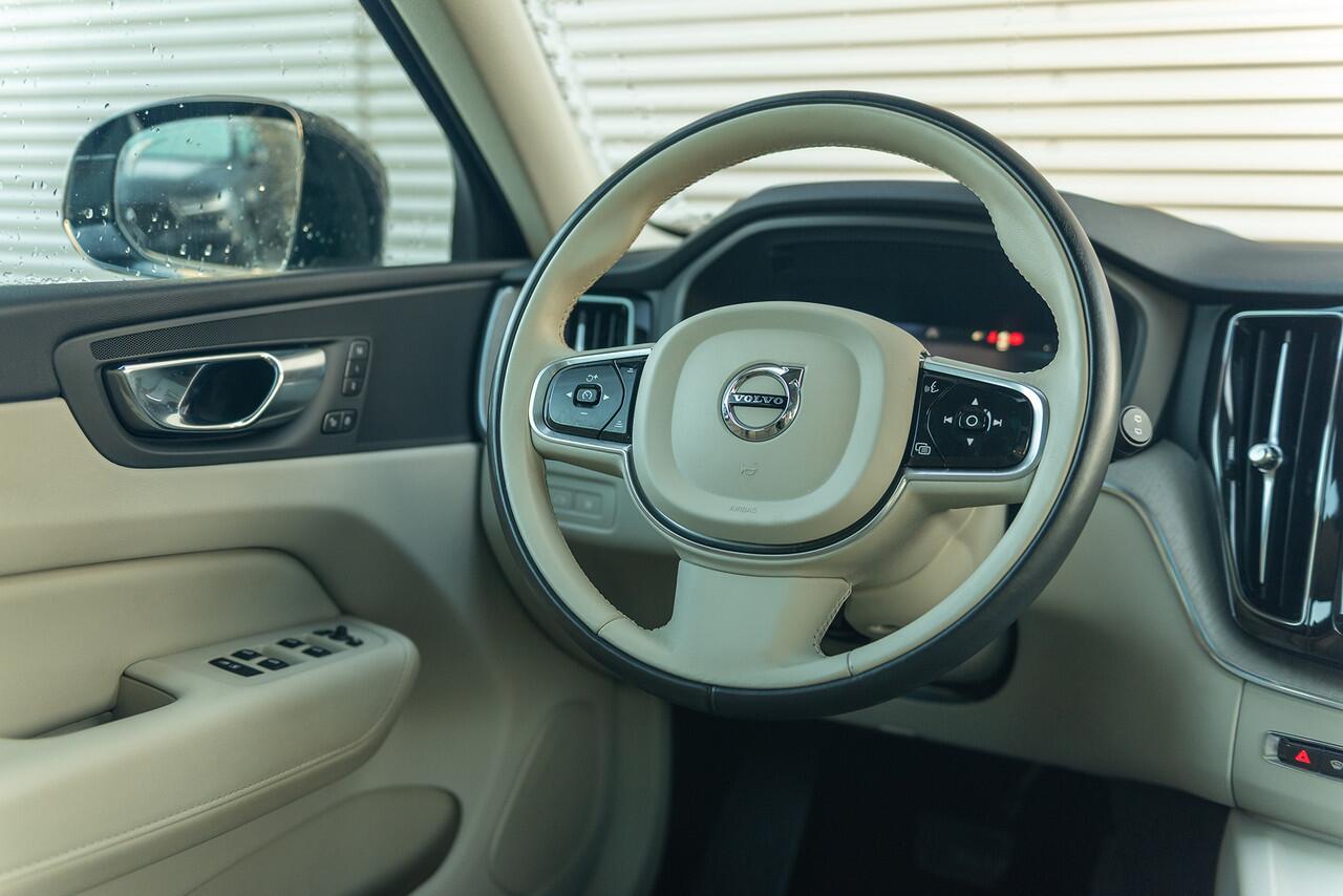 Volvo XC60 T6 Aut. Long Range Plus Bright Leder ACC 360Camera 350pk