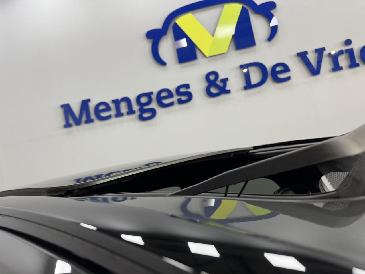 Volvo XC60 2.0 T8 Twin Engine AWD R-Design Airco ECC | Panorama | Virtual | Memory | Head Up | 360 Camera | Apple Carplay | Isofix | NAP