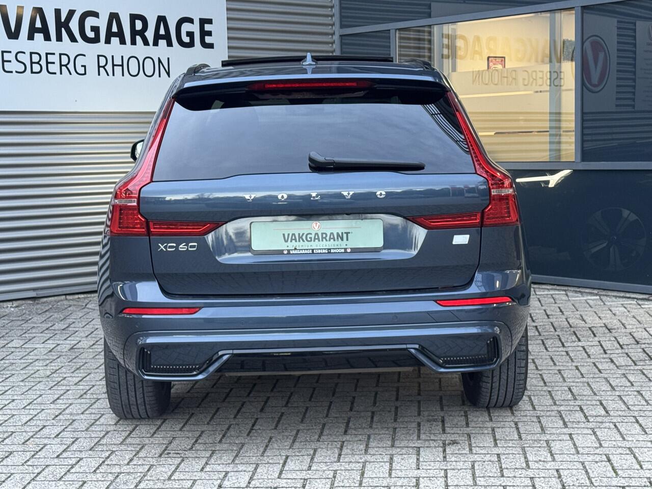 Volvo XC60 2.0 T6 Plug-in hybrid AWD Plus Dark R-Design LONG RANGE SCHUIFDAK,H/K