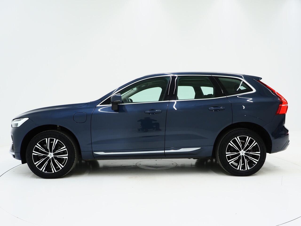 Volvo XC60 2.0 T6 Plug-in hybrid AWD Inscription Long Range | Panoramadak | Leder | Keyless | Camera | Memory | Cruise | Carplay
