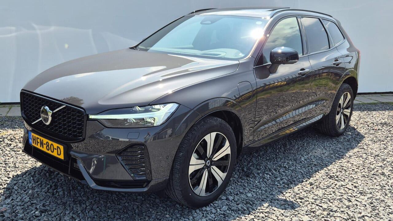 Volvo XC60 2.0 T8 Phev AWD Ultra Dark 360 Camera - Leder pakket - Privacy Glas - 21 Inch Licht metaal