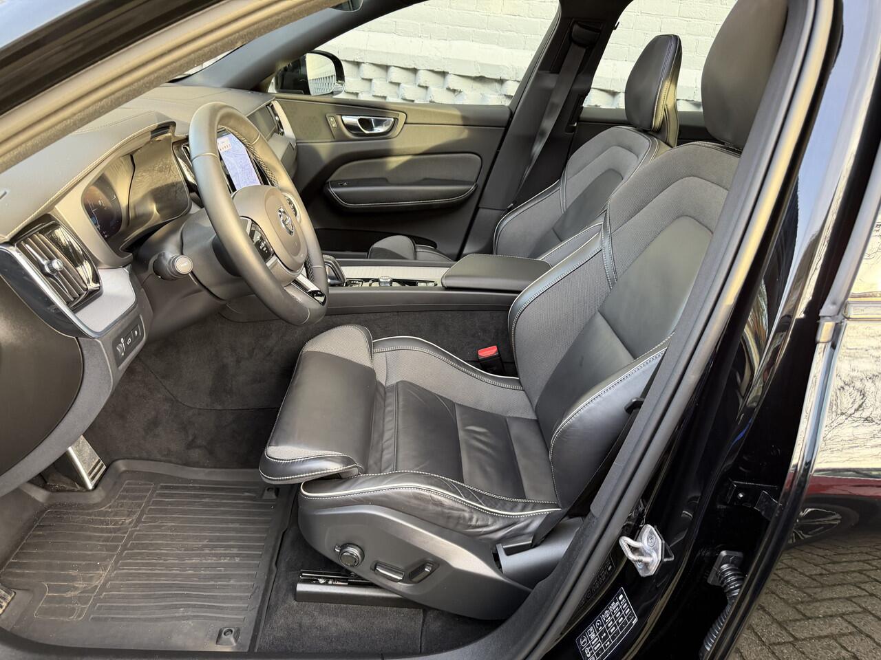 Volvo XC60 2.0 Recharge T6 AWD R-Design Facelift Luchtvering Panorama dak