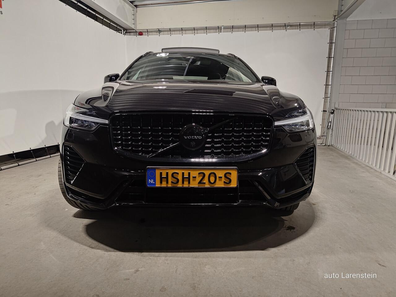 Volvo XC60 2.0 T6 350pk Plug-in hybrid AWD Ultra Black Edition Panoramadak / Head-Up / 360 / ACC / Navi / High Audio / Carplay / Winter Pack