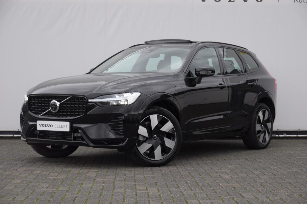 Volvo XC60 T6 350PK Automaat AWD Ultra Dark / Head-up display / Trekhaak/ Harman Kardon audio / Panoramadak / BLIS / Elektrisch bedienbare voorstoelen / Memory seats / Verwarmbare stoelen / Keyless entry /