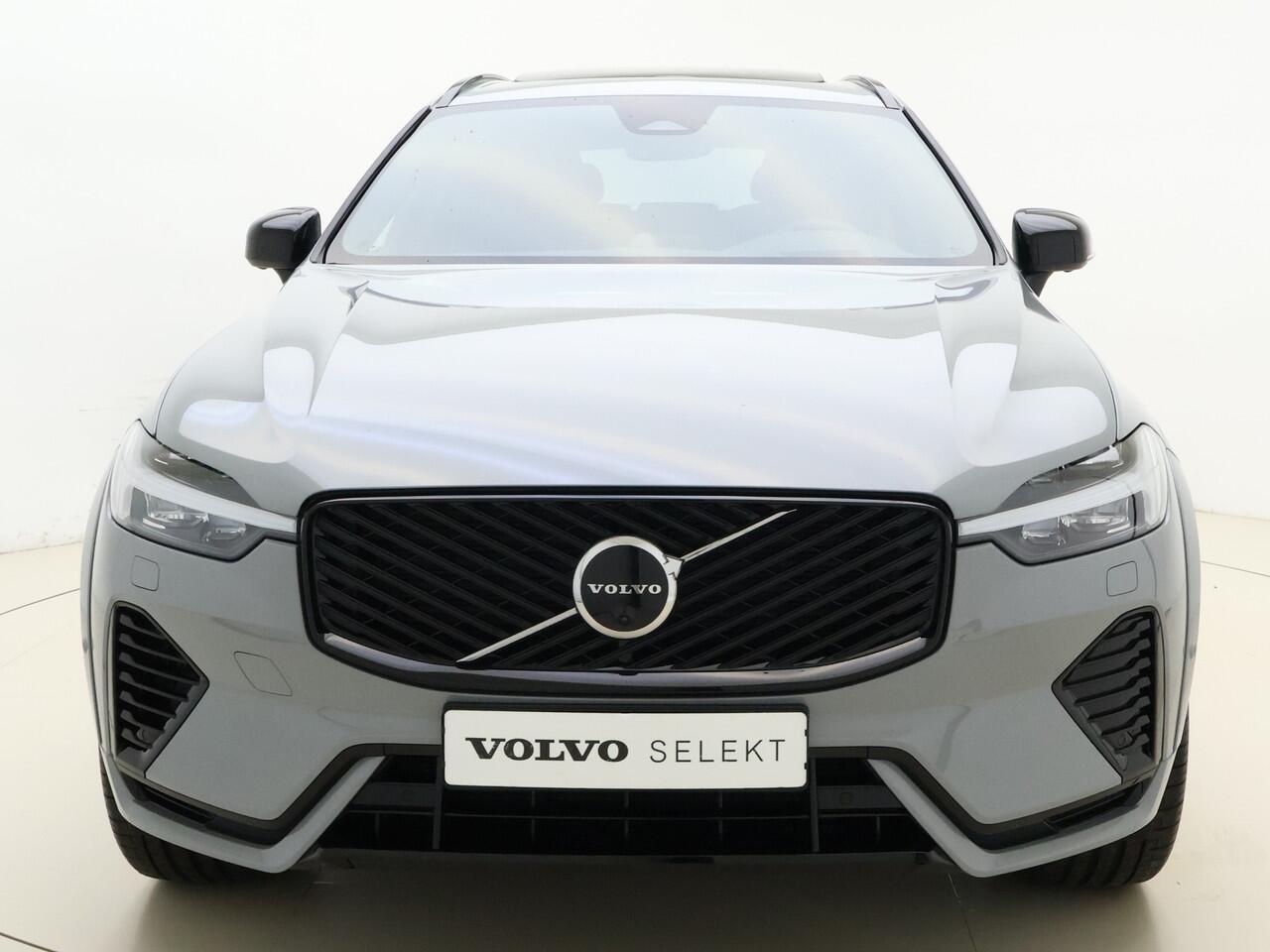 Volvo XC60 T8 455pk AWD Polestar Engineered / Bowers en Wilkins Audio / 22'' velgen / Öhlins schokdempers / Gelaagd glas / Alarm klasse 3 /