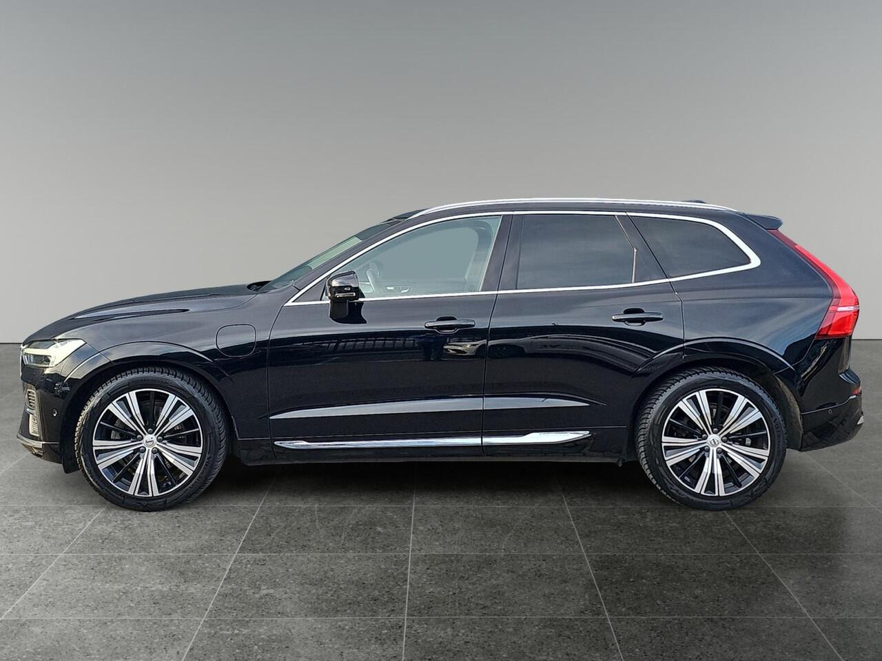 Volvo XC60 2.0 T6 Plug-in hybrid AWD Inscription Exclusive | Luchtvering | Bowers & Wilkins audio | Massagefunctie voorstoelen | Panoramadak |