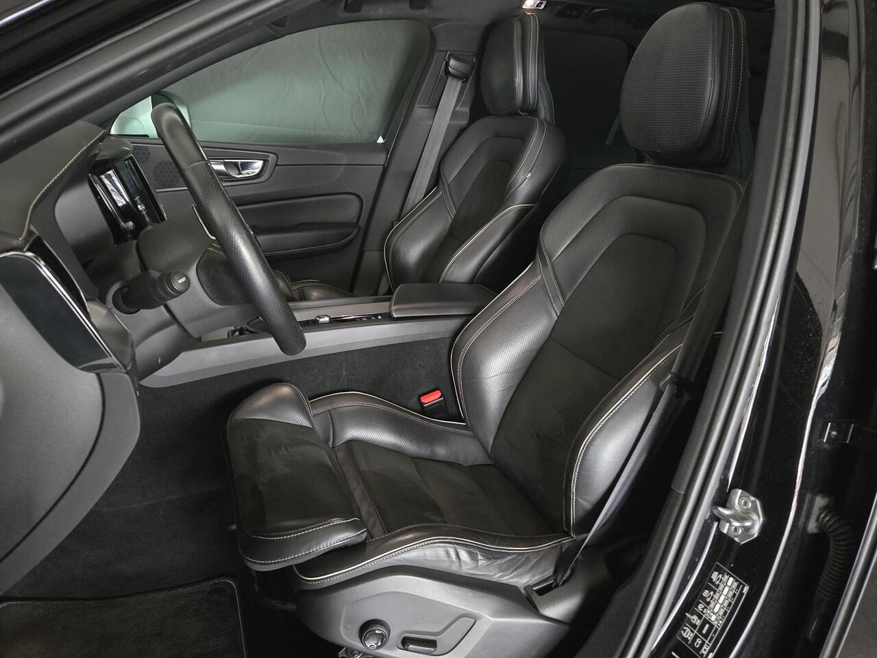 Volvo XC60 2.0 T5 R-Design | 21 INCH LM VELGEN | PANORAMADAK | 360 CAMERA | TREKHAAK |