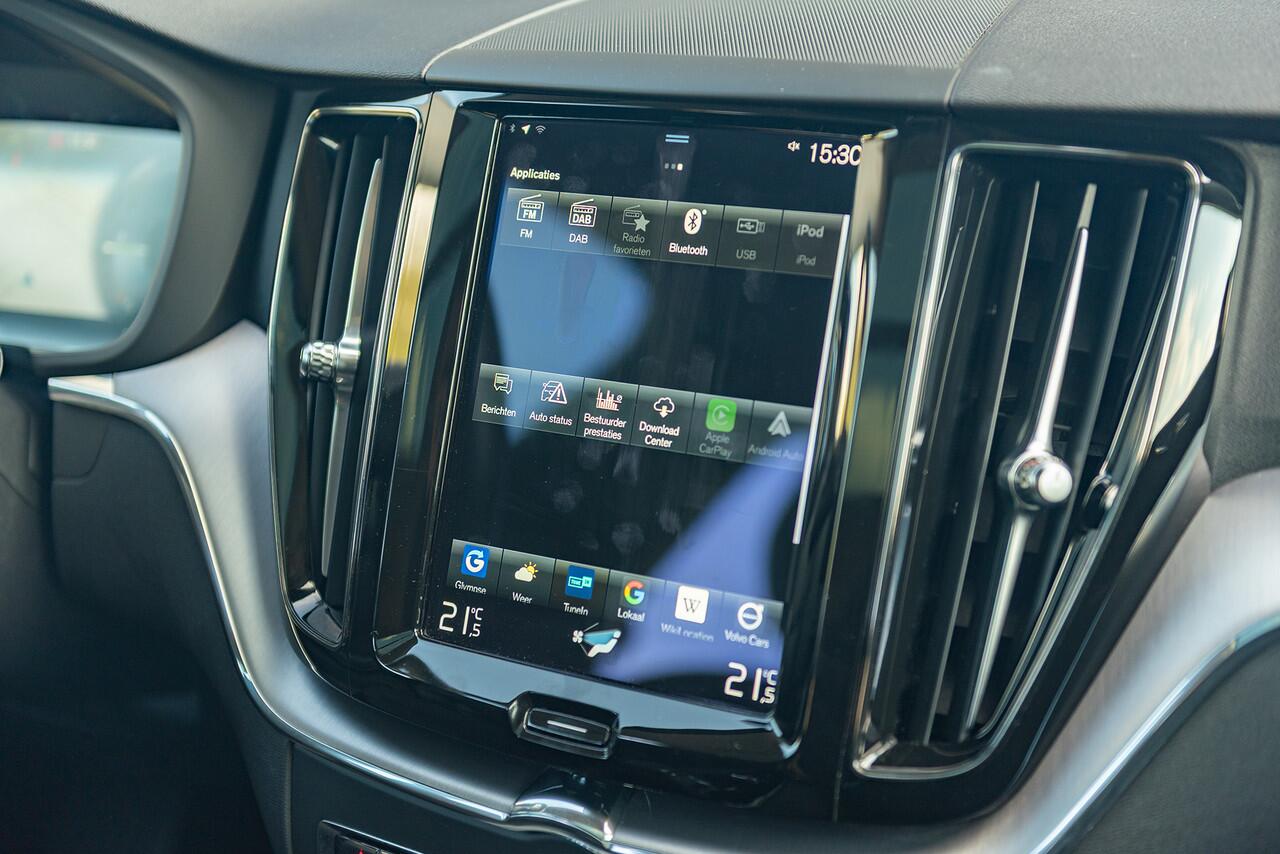 Volvo XC60 T6 Aut. Inscription Panoramadak Parkeercamera 340pk