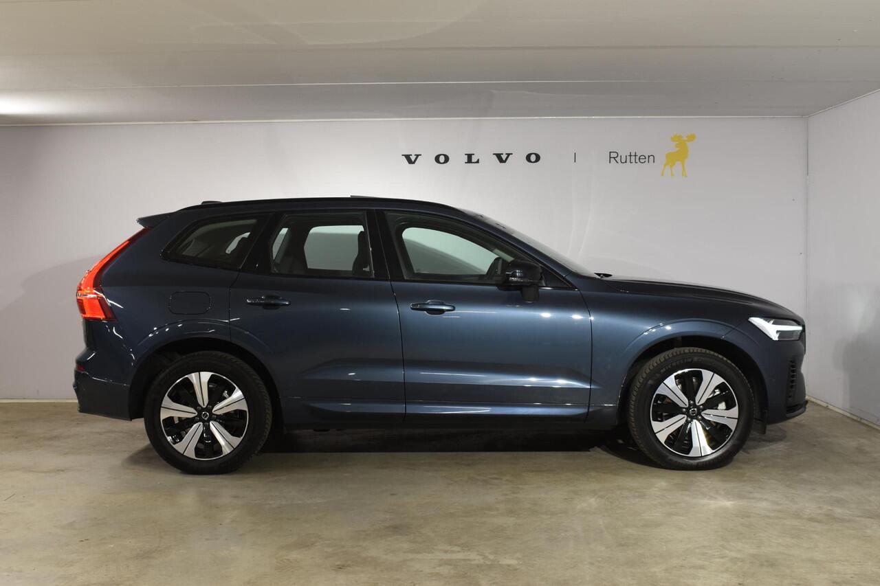 Volvo XC60 T6 350PK Automaat Plug-in Hybrid AWD Plus Dark / Adaptive Cruise control / Stoelverwarming v+a / Stuurverwarming / Elektr. achterklep / 360 Camera / Schuifdak / Trekhaak