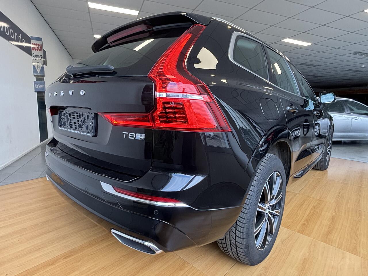 Volvo XC60 2.0 T8 Twin Engine AWD Inscription * BOMVOL * elektr A Klep * HUD * BLIS *