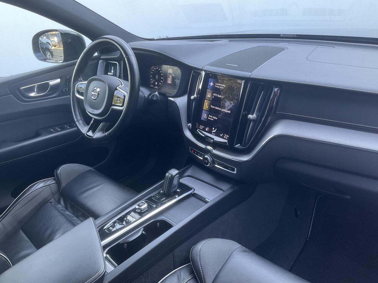 Volvo XC60 2.0 Recharge T6 AWD R-Design HUD HK Pano.dak BLIS Vol opties Inscription PHEV Plug-in