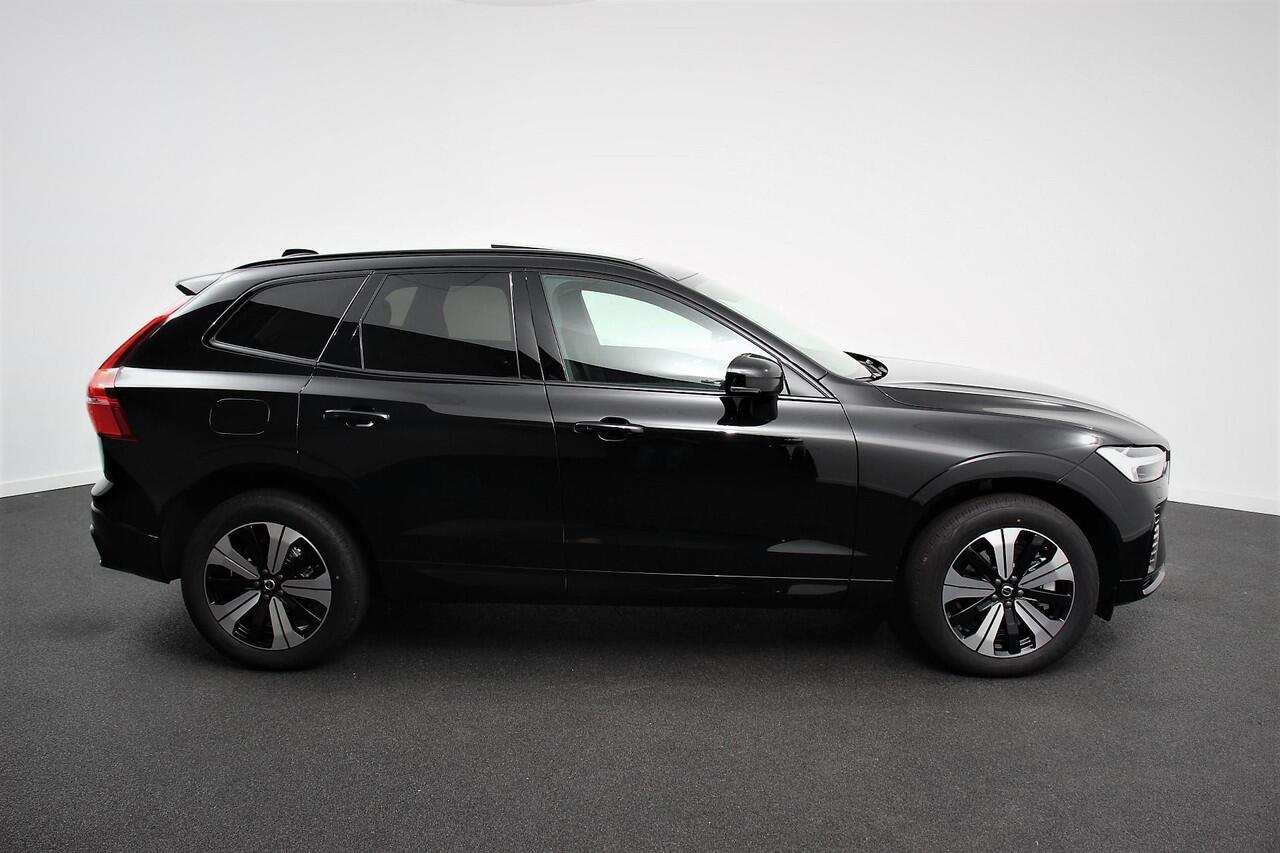 Volvo XC60 2.0 T6 Plug-in hybrid AWD Plus Dark Leder Navigatie Google Harman Kardon Panorama dak Lichtmetalen Velgen 19" Dab Stoelverwarming Camera Led