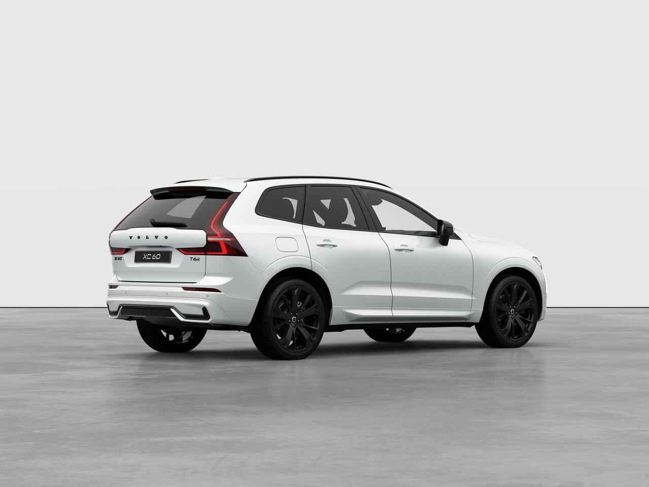 Volvo XC60 2.0 T6 Plug-in hybrid AWD Plus Black Edition Automaat / Panoramadak / Privacy Glass / MY2026 / 21" velgen / MY2026