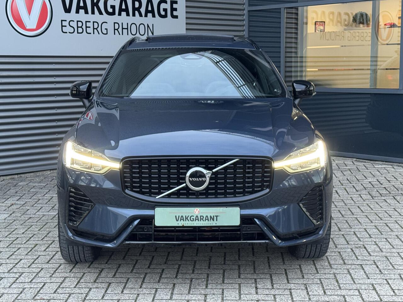 Volvo XC60 2.0 T6 Plug-in hybrid AWD Plus Dark R-Design LONG RANGE SCHUIFDAK,H/K
