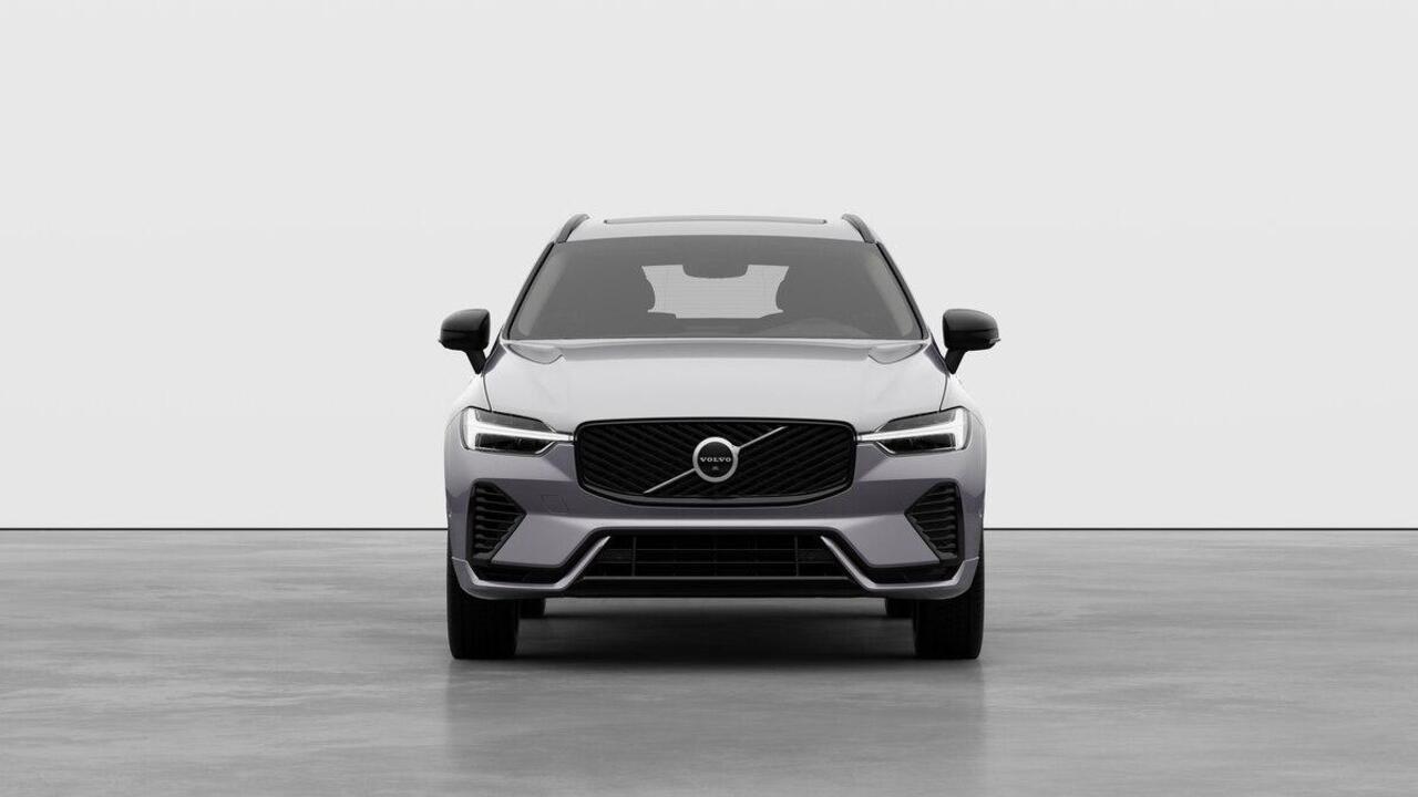 Volvo XC60 2.0 T6 Plug-in hybrid AWD Plus Dark | Verwacht Dec. 2025 | 21" Lichtmetalen Wielen | Head-Up Display | Schuif/Kantel Panoramadak | 360º Camera | Donker Getint Glas |