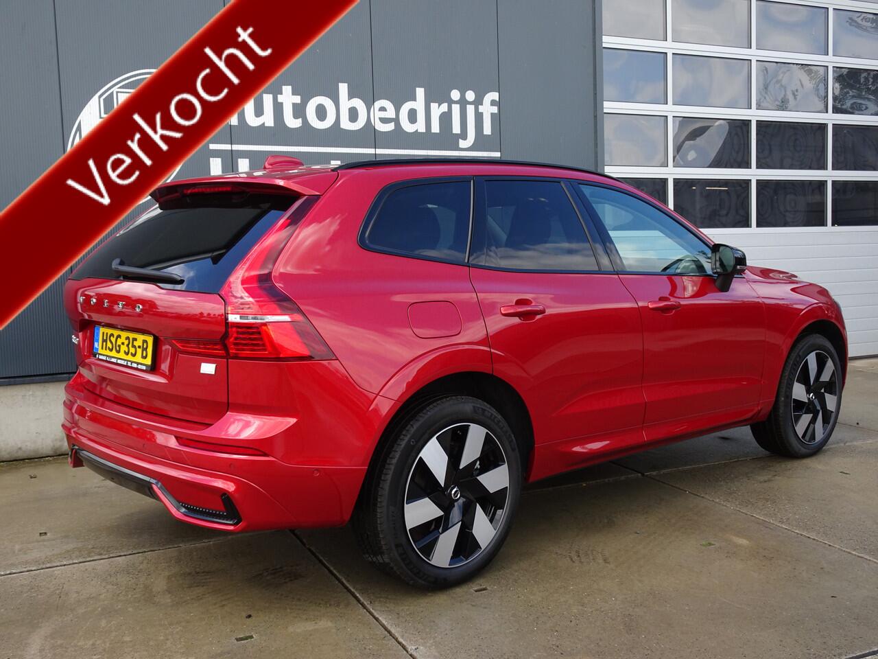 Volvo XC60 2.0 T6 Plug-in hybrid AWD Plus Dark