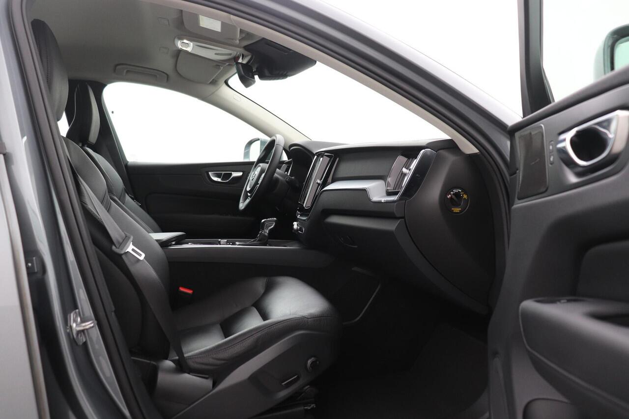 Volvo XC60 T5 Momentum Pro | harman/kardon | Leder | Keyless | Camera | Stoelverwarming