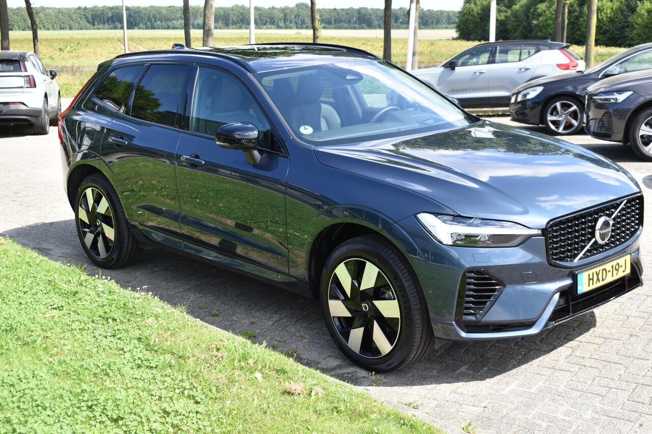 Volvo XC60 T8 AWD 455PK Plug-in hybrid Ultra Dark | Pano dak | Head Up Display | 360 Camera | ACC | Pilot Assist | Harman & Kardon | Keyless |