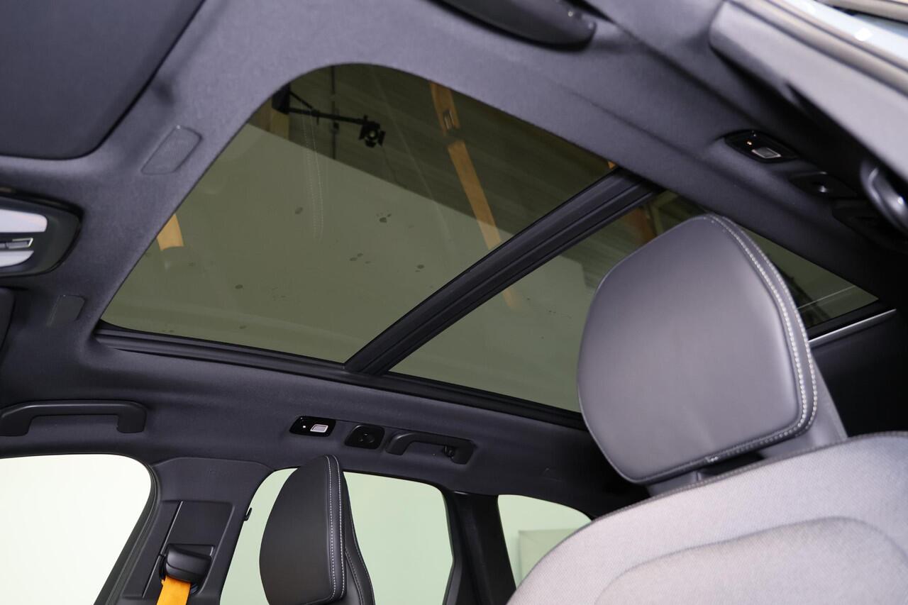 Volvo XC60 T8 AWD Polestar Engineered - Panorama/schuifdak - IntelliSafe Assist & Surround - 360º Camera - Bowers & Wilkins audio - Adaptieve LED koplampen - Verwarmde voorstoelen, stuur & achterbank - Parkeersensoren voor & achter - Elektr. bedienb. voorstoelen met
