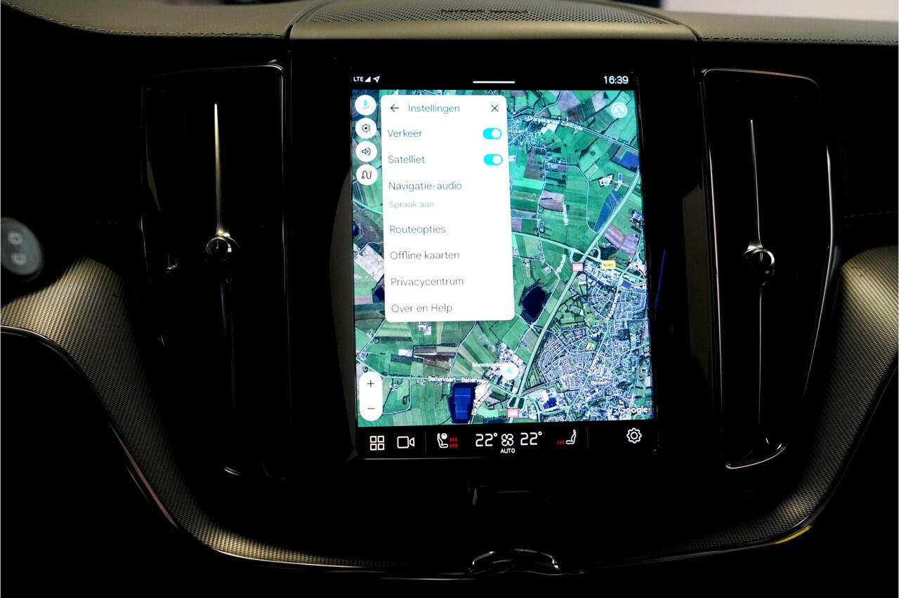 Volvo XC60 2.0 B5 MHEV 195kW/265pk Aut8 Ultimate Dark PANORAMADAK + HARMAN/KARDON + PILOT ASSIST + HEAD-UP DISPLAY + ADAPT.CRUISE + STANDKACHEL + STOELVERWARMING V&A + BLIS + LANE ASSIST + STUURVERWARMING + ON-CALL + EL.TREKHAAK + PARKSENSOREN + 21" LM-VELGEN!!