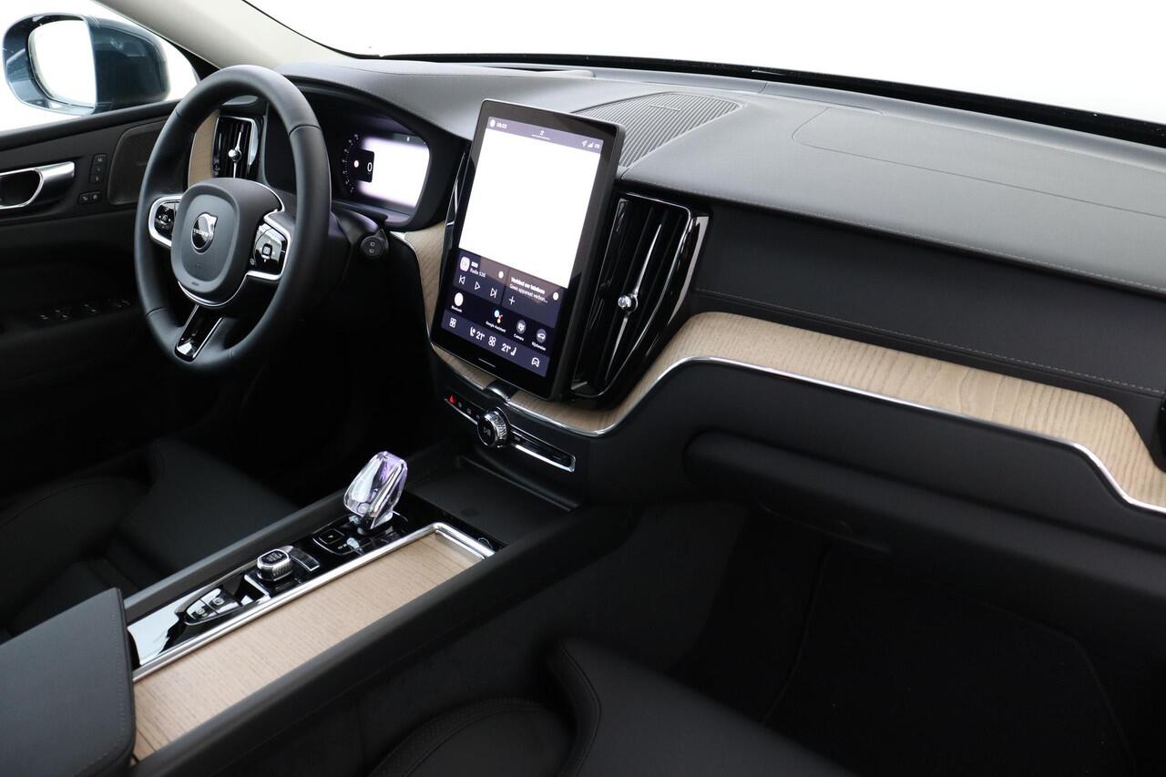 Volvo XC60 II T6 PLUG-IN HYBRID AWD ULTRA BRIGHT *NIEUW!* -PANO.DAK|HARMAN/KARDON|360°CAM|ADAP.LED|HEAD-UP DISP.|FACELIFT