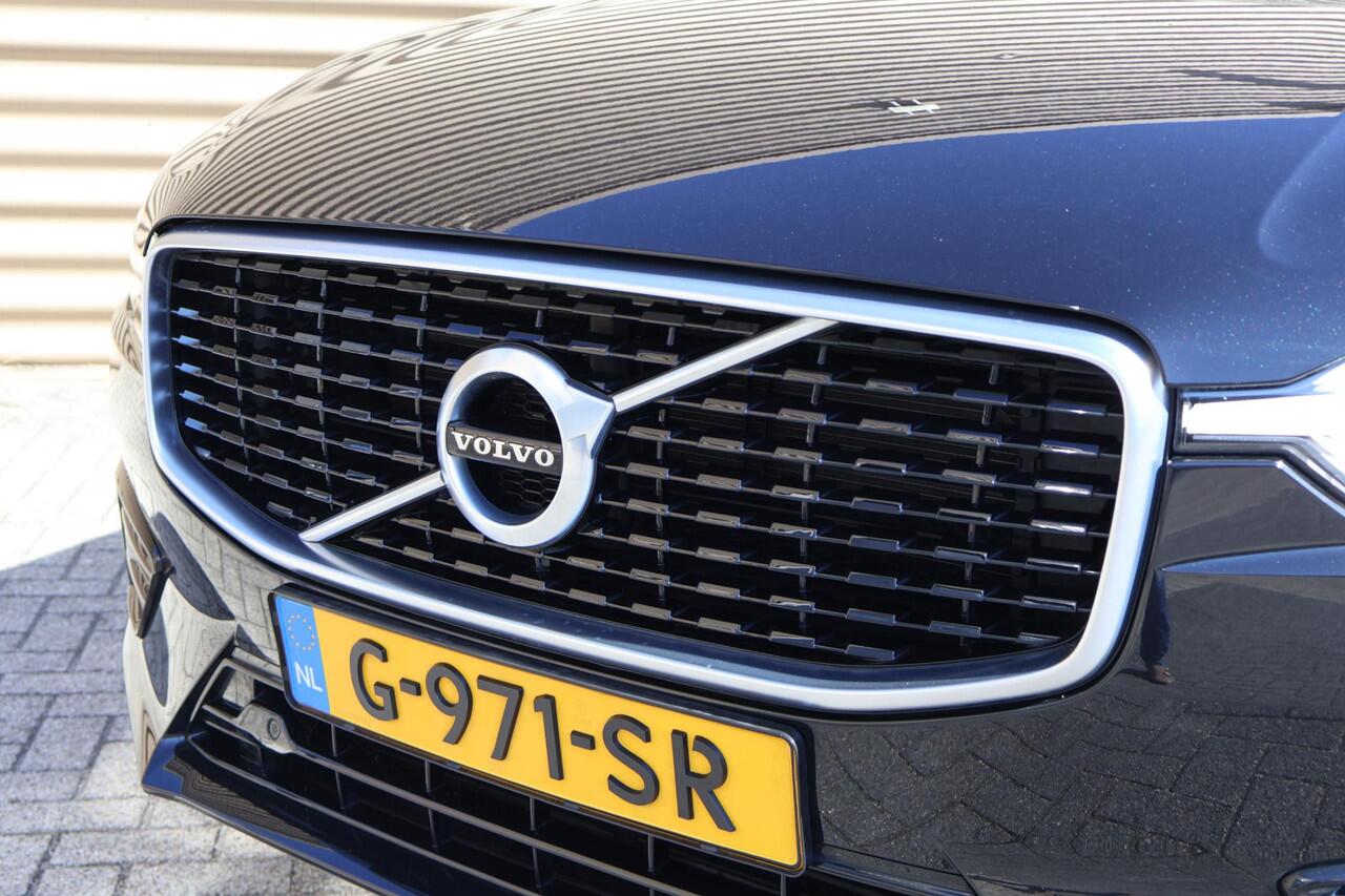 Volvo XC60 2.0 T8 Twin Engine AWD R-Design | Luchtvering | Trekhaak